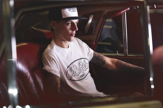 White/Black Oval Logo Tshirt - Image 2