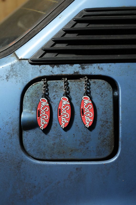 #OhSoRetro Oval Logo Keyring - Image 2