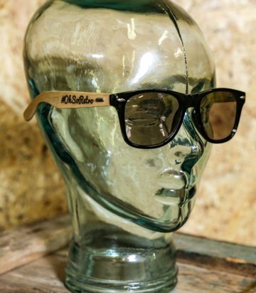 #OhSoRetro Green Lensed Bamboo Armed Sunglasses