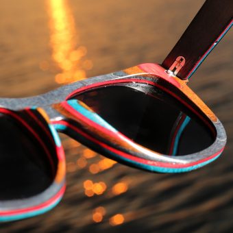 #OhSoRetro Skatewood Polarised Lensed Sunglasses - Image 4