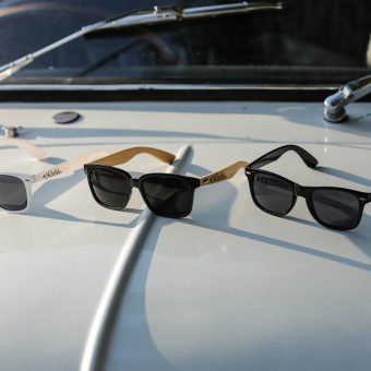 #OhSoRetro White Plastic Sunglasses - Image 6