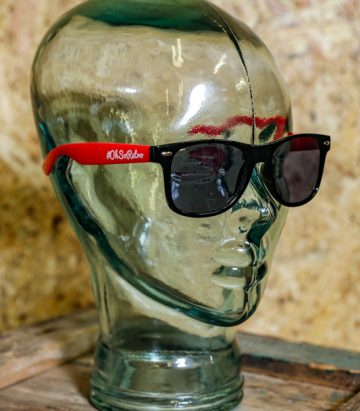 #OhSoRetro Red & Black Two Tone Plastic Sunglasses