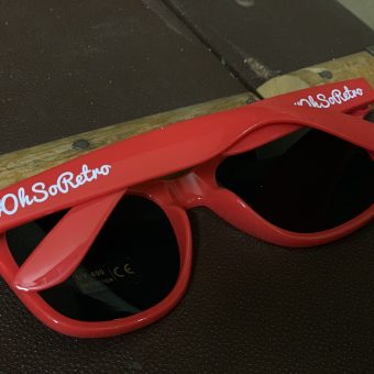 #OhSoRetro Red Plastic Sunglasses - Image 4