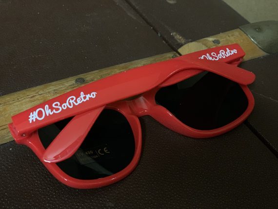 #OhSoRetro Red Plastic Sunglasses - Image 4