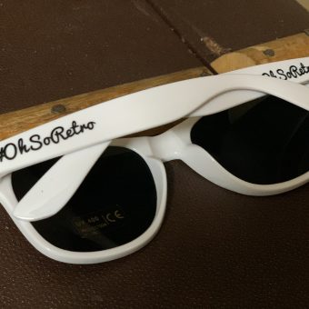 #OhSoRetro White Plastic Sunglasses - Image 4