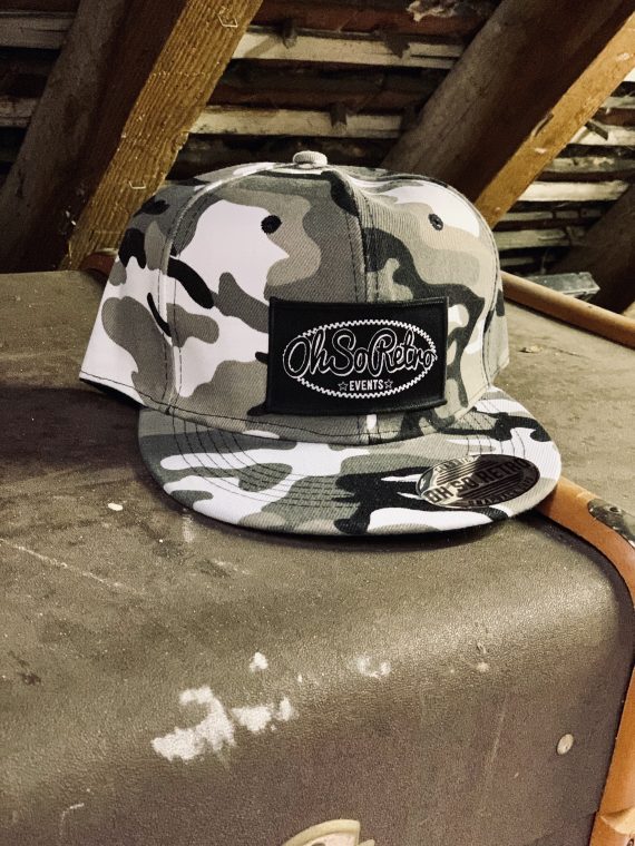 Camo Rectangle Patch Snapback (Green or Grey) - Image 3