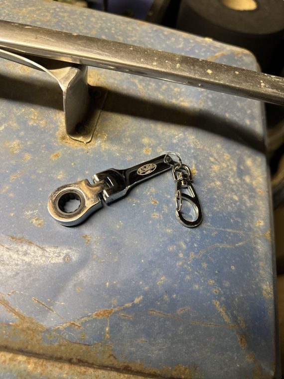 10mm Ratchet Spanner Keyring - Image 3